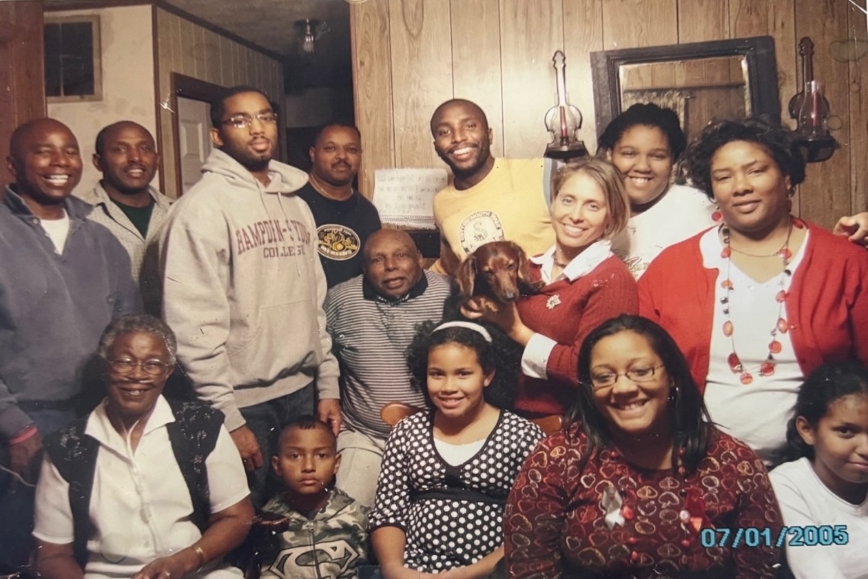 This is a photo of the Quo Vadis family, who have donated materials about Williamsburg's Black history to W&M's Special Collections for digitization purposes.
