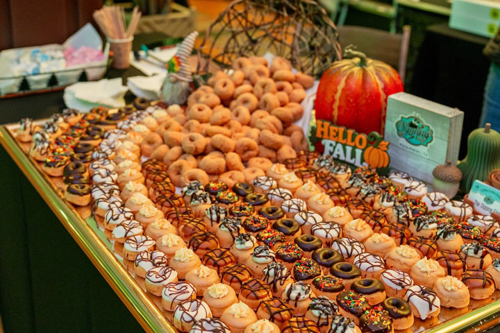 Food is arranged on a tray.